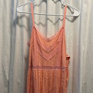 Pink/peach lace Bebe maxi